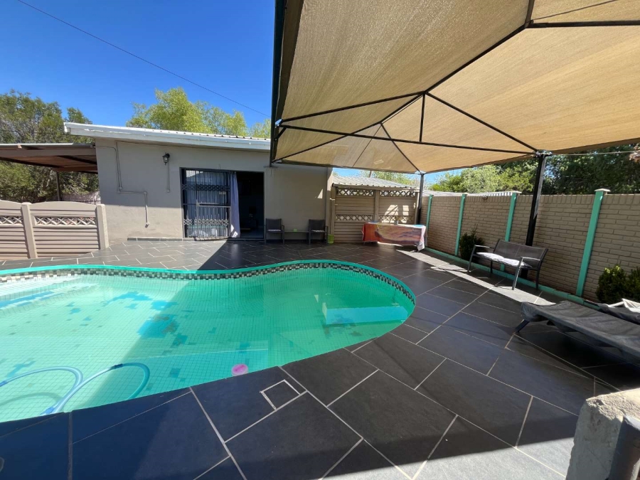 5 Bedroom Property for Sale in Oosterville Northern Cape